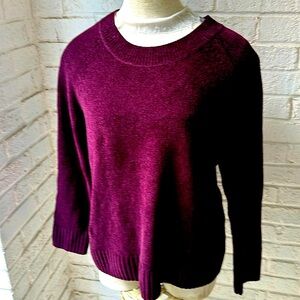 Deep Plum light box sweater Sz M